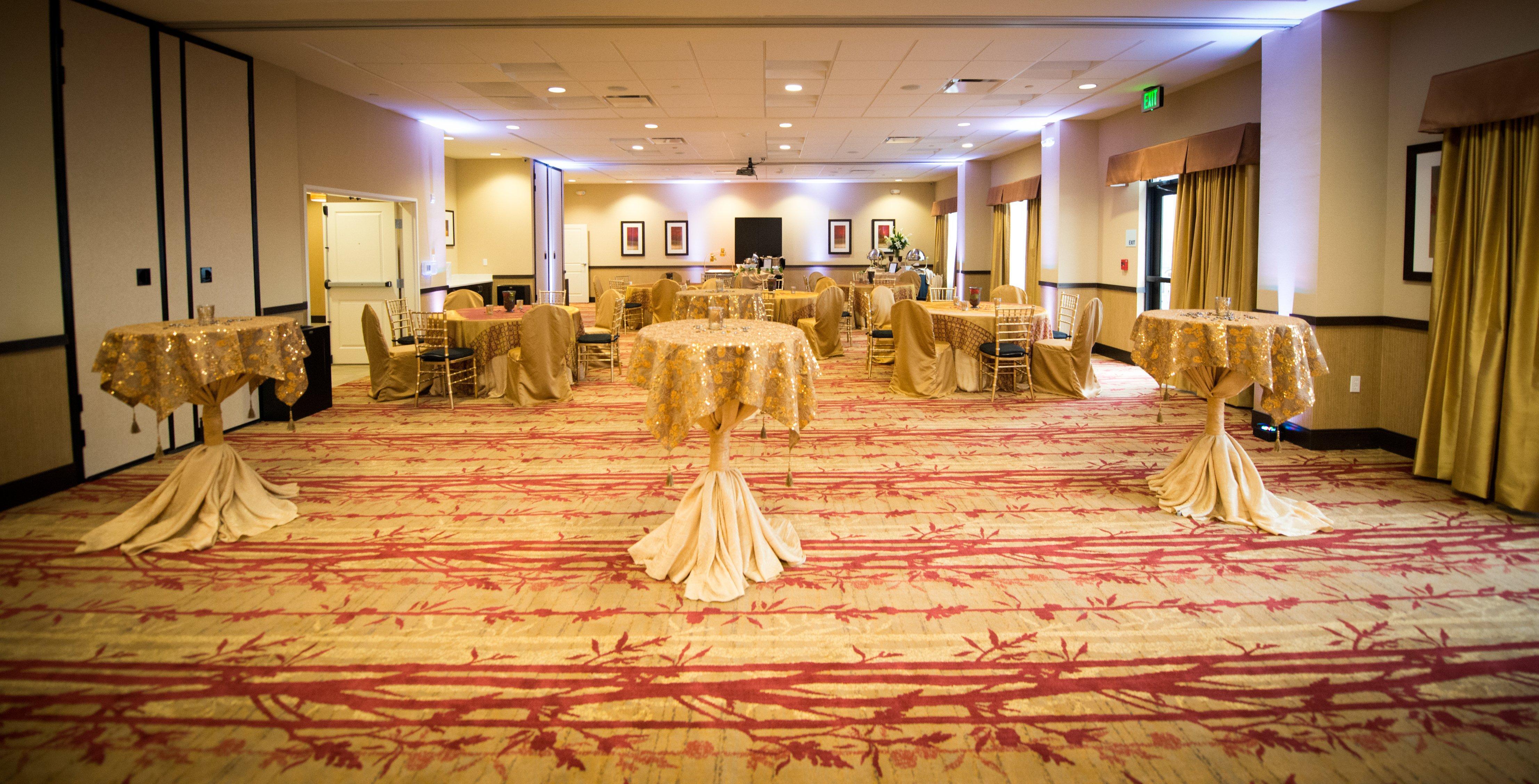 Holiday Inn Express & Suites Denver South - Castle Rock By Ihg Exterior photo